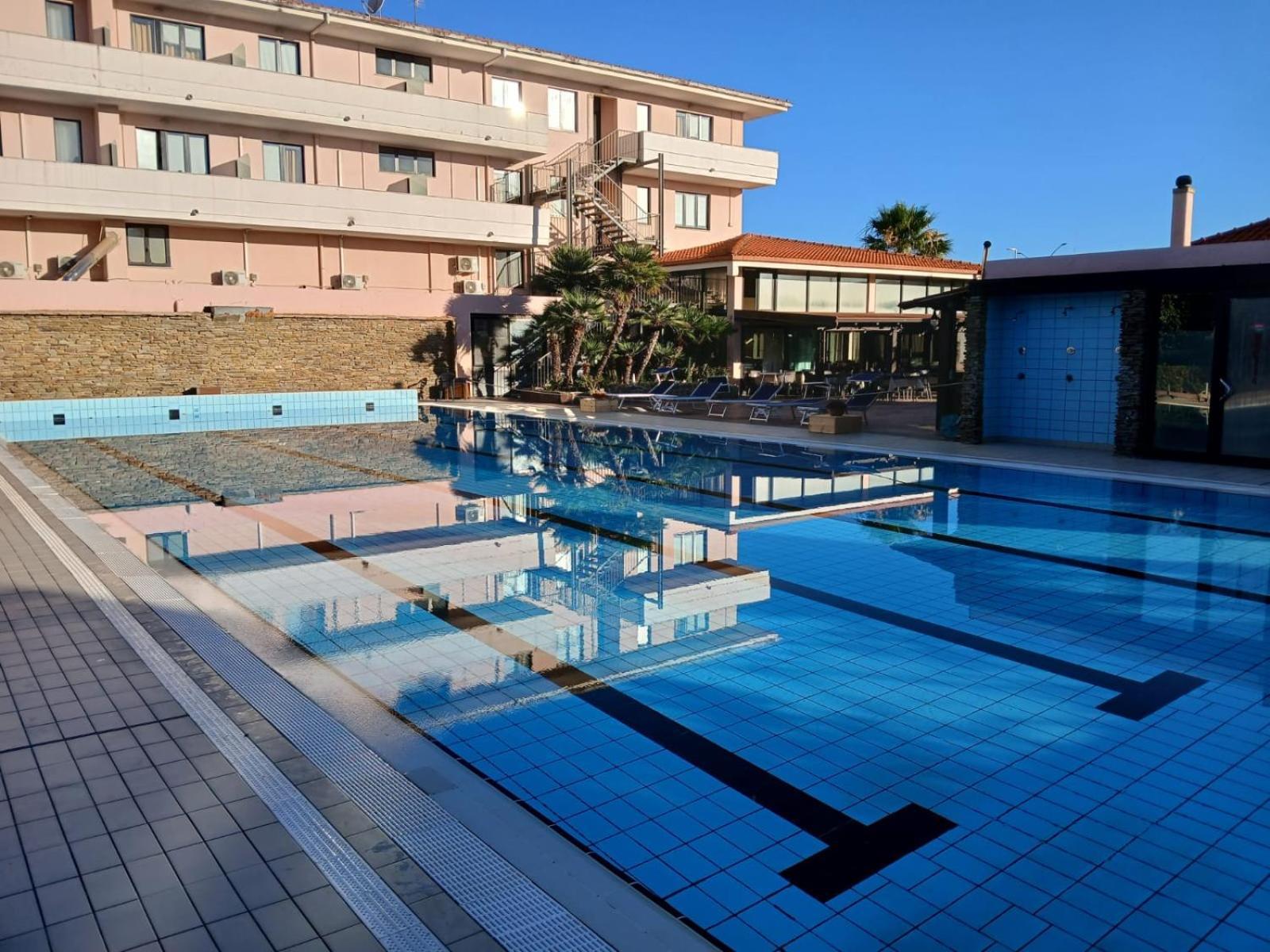 Green Sporting Club Hotel Альгеро Экстерьер фото