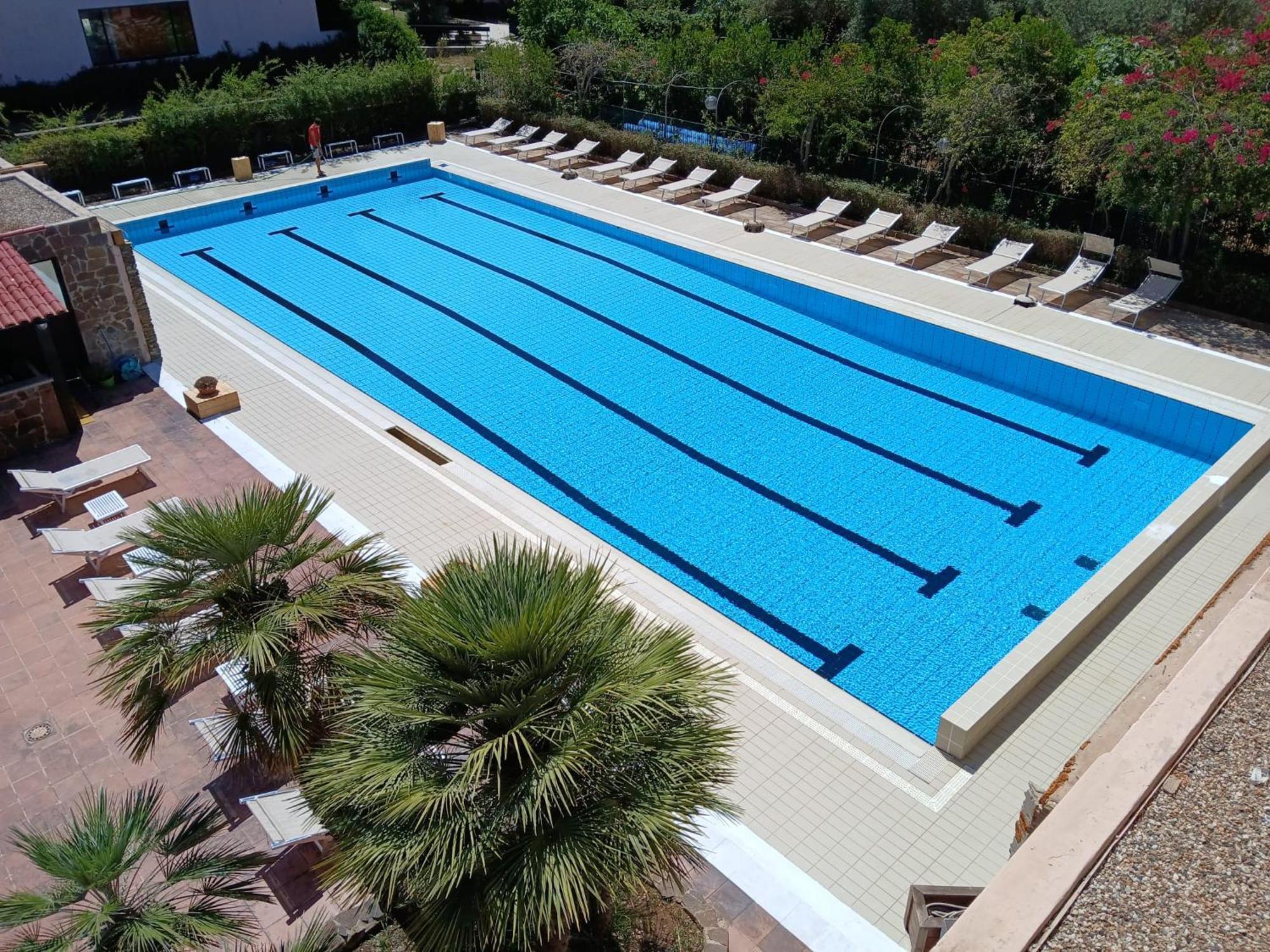Green Sporting Club Hotel Альгеро Экстерьер фото