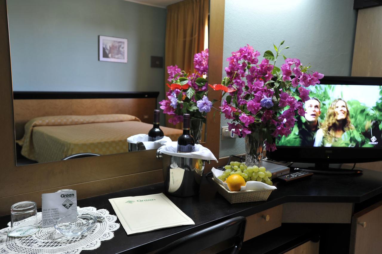 Green Sporting Club Hotel Альгеро Экстерьер фото
